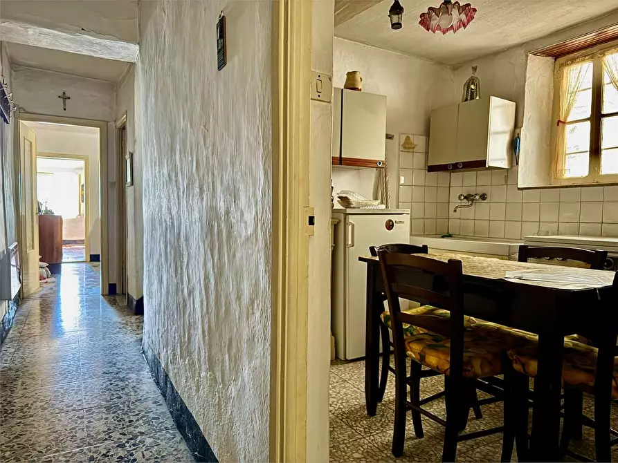 Immagine 7 di Casa indipendente in vendita  a Chiusanico