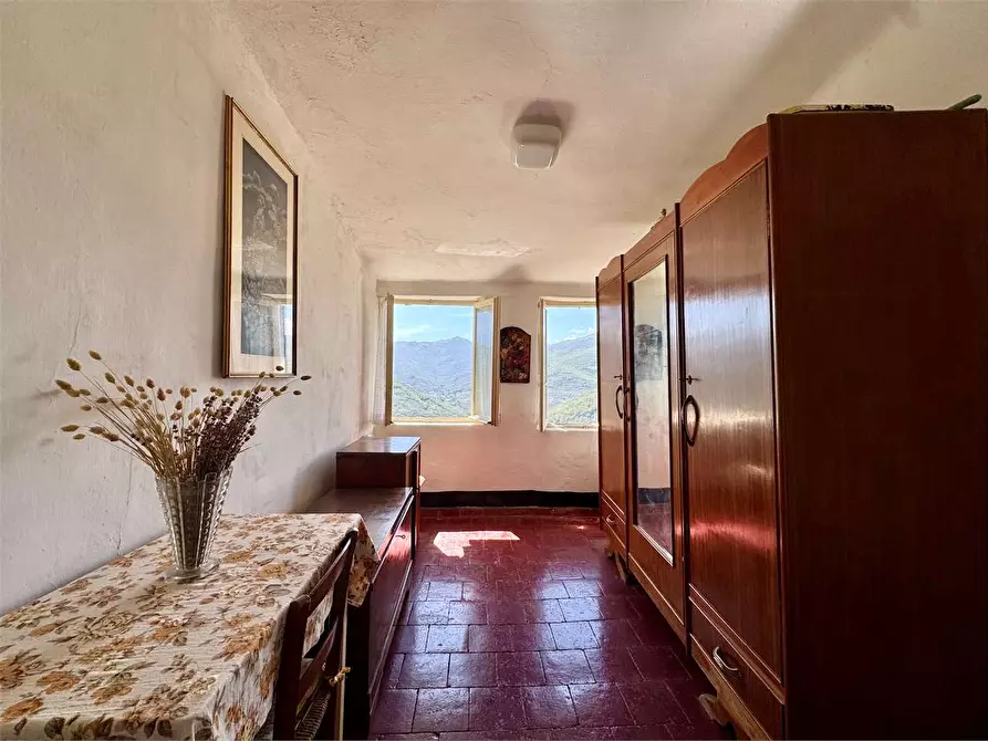 Immagine 23 di Casa indipendente in vendita  a Chiusanico