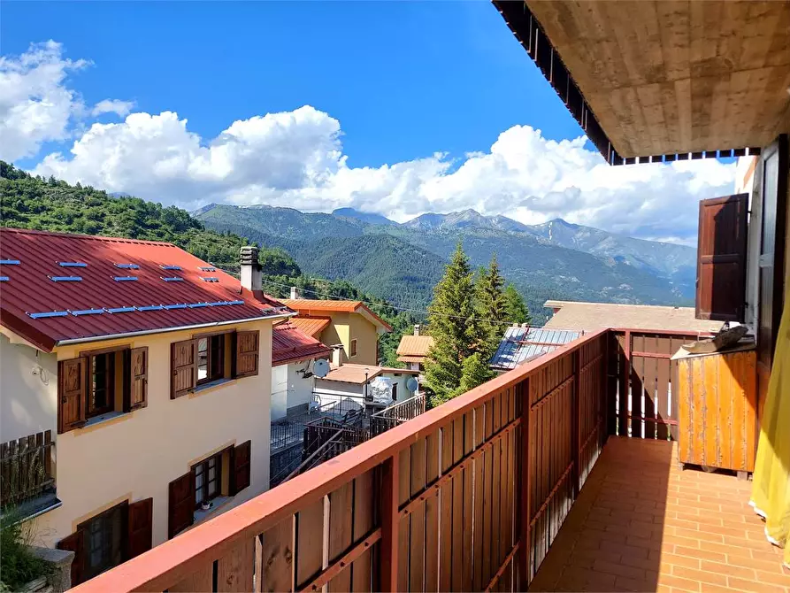 Immagine 1 di Appartamento in vendita  in Frazione Monesi di Mendatica Condominio del Sole a Mendatica