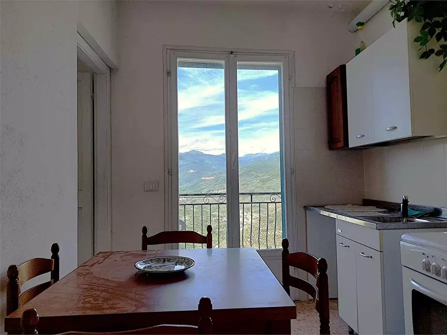 Immagine 49 di Stabile in vendita  in Via Umberto I  11 a Chiusanico