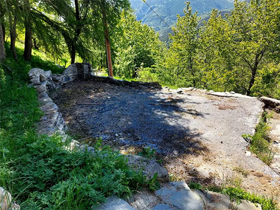 Immagine 15 di Casa indipendente in vendita  in Strada Provinciale a Mendatica