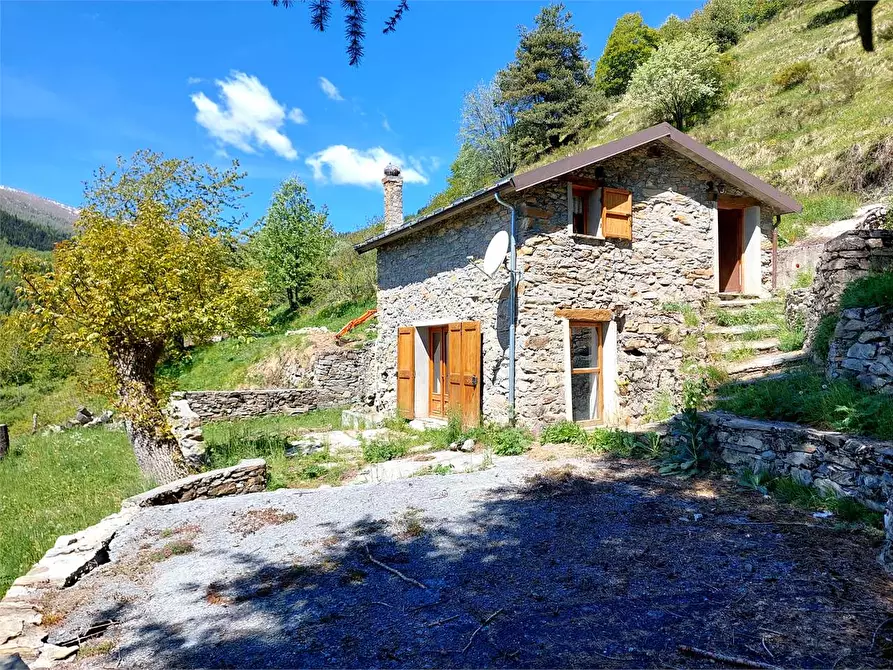Immagine 4 di Casa indipendente in vendita  in Strada Provinciale a Mendatica