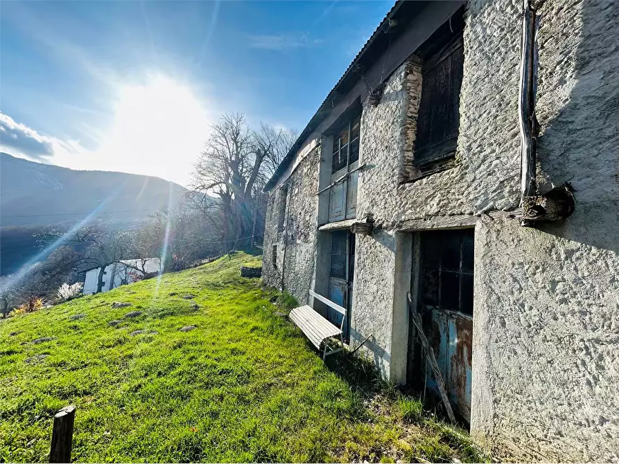 Immagine 4 di Rustico / casale in vendita  in Frazione Cappello a Garessio