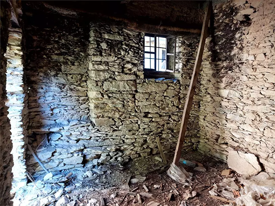 Immagine 24 di Rustico / casale in vendita  in Regione Piambernardo a Garessio