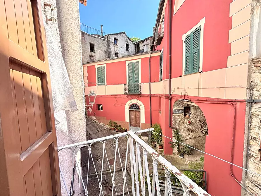 Immagine 15 di Appartamento in vendita  in Via Mendatica a Cosio D'arroscia