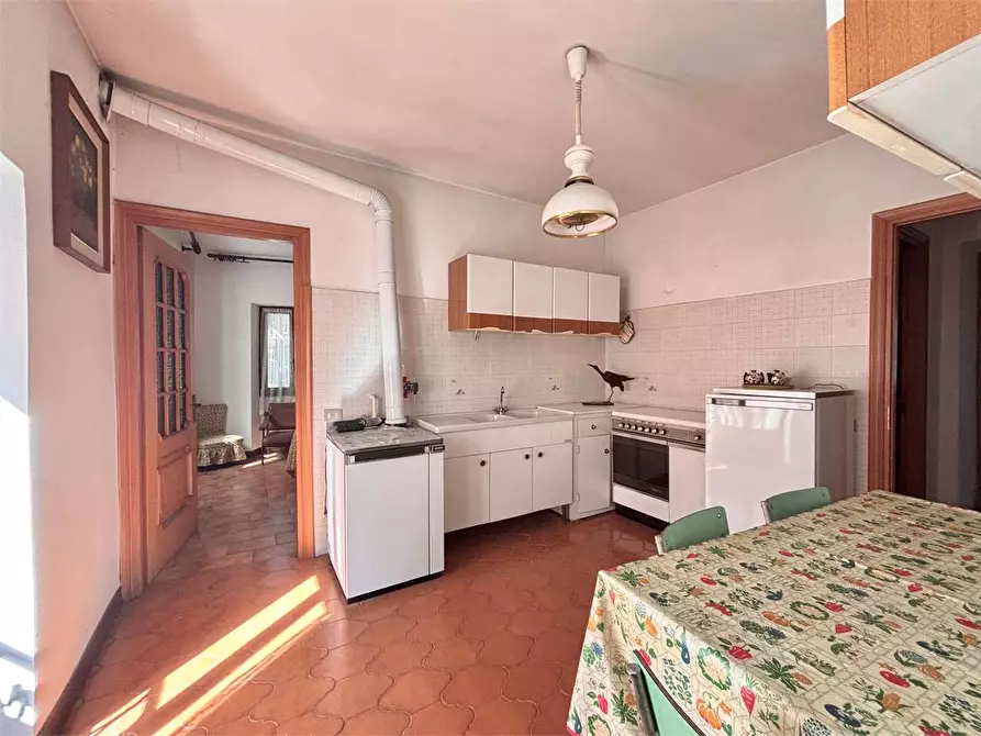 Immagine 9 di Appartamento in vendita  in Via Mendatica a Cosio D'arroscia
