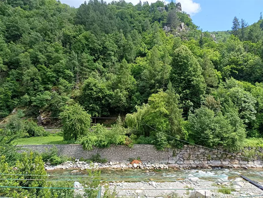 Immagine 30 di Appartamento in vendita  in Viale Cagna  66 a Ormea