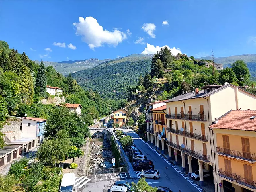 Immagine 16 di Appartamento in vendita  in Piazza della Libertà  7 a Ormea