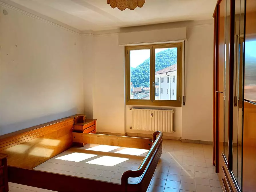 Immagine 11 di Appartamento in vendita  in Piazza della Libertà  7 a Ormea