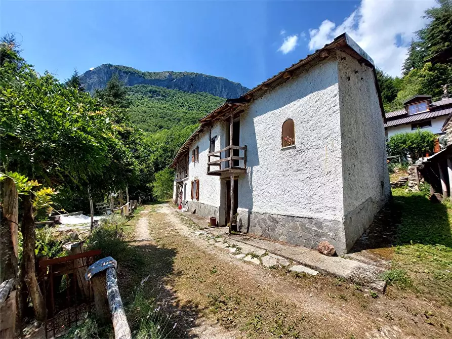 Immagine 2 di Casa indipendente in vendita  in Frazione Piambernardo a Garessio