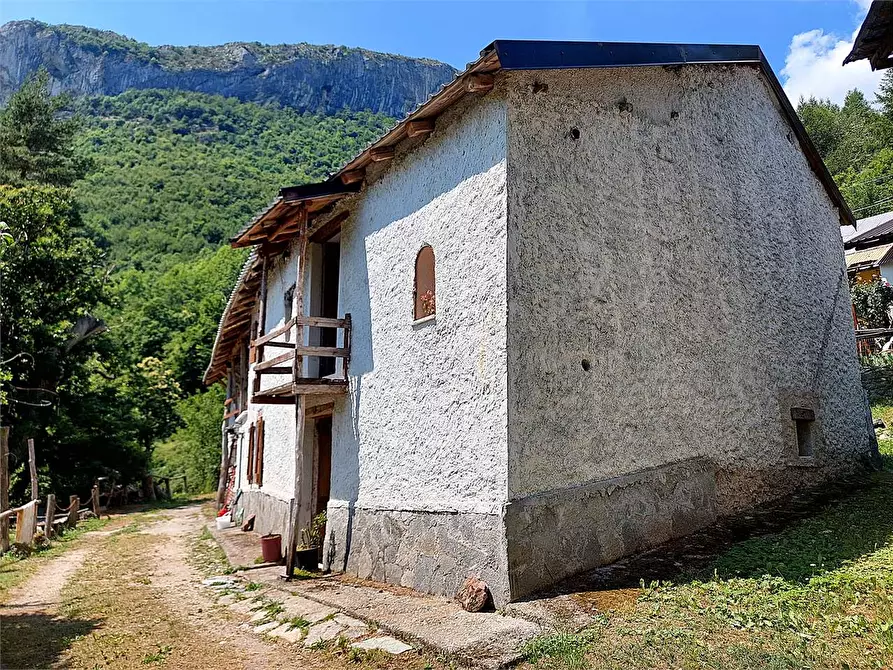 Immagine 4 di Casa indipendente in vendita  in Frazione Piambernardo a Garessio