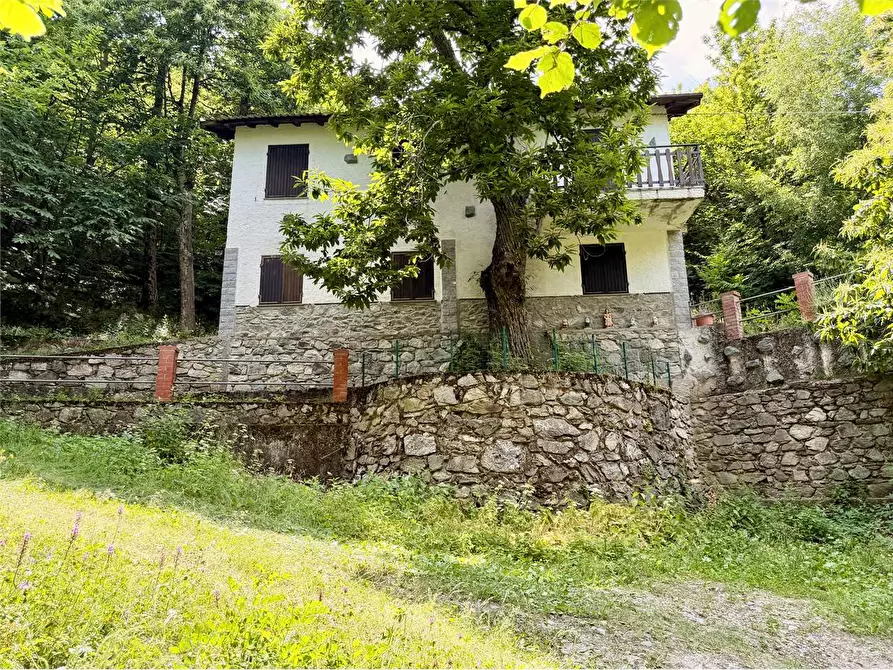 Immagine 2 di Casa indipendente in vendita  in Frazione Aimoni  a Ormea
