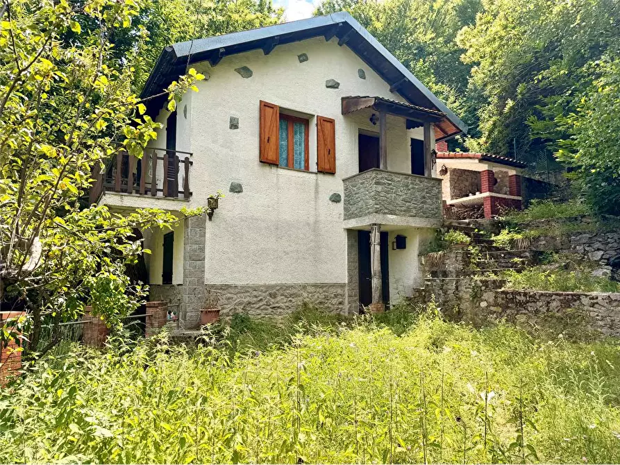 Immagine 1 di Casa indipendente in vendita  in Frazione Aimoni  a Ormea
