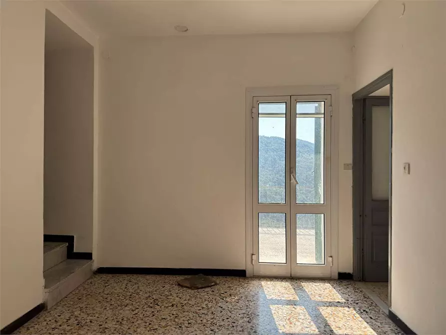 Immagine 22 di Casa indipendente in vendita  in Piazza Sant'anna 4 a Chiusanico