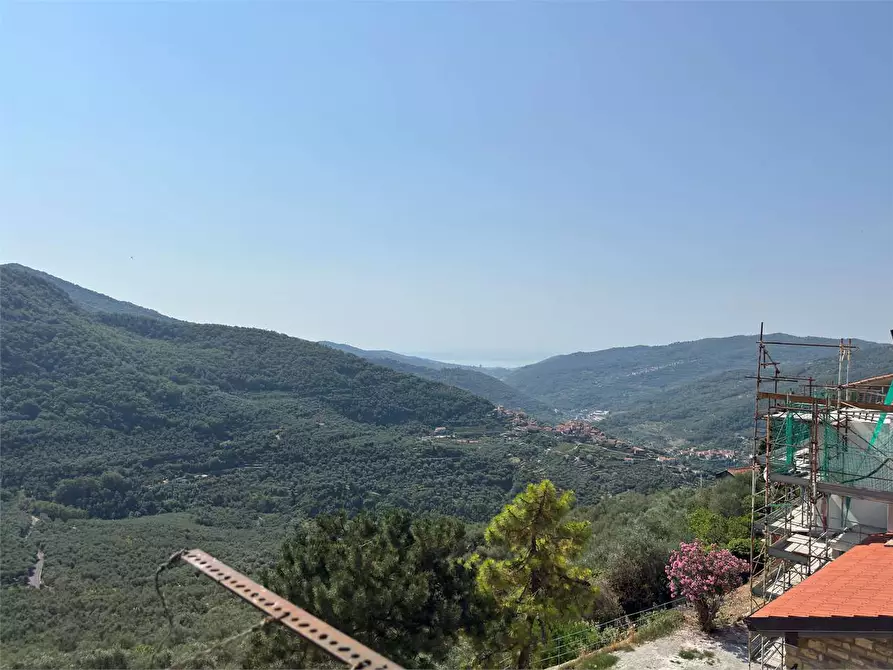 Immagine 27 di Casa indipendente in vendita  in Piazza Sant'anna 4 a Chiusanico