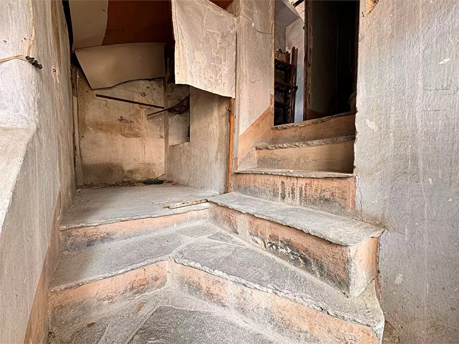 Immagine 28 di Maisonette in vendita  in Corso Mario Ponzoni 126 a Pieve Di Teco