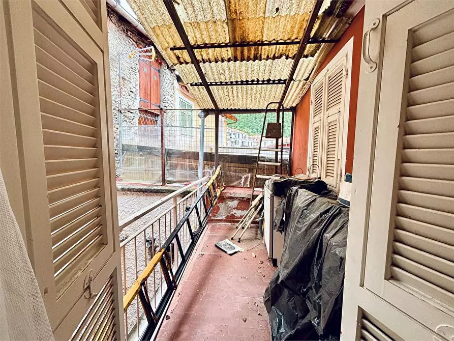 Immagine 31 di Quadrilocale in vendita  in Via Costa  20 a Armo