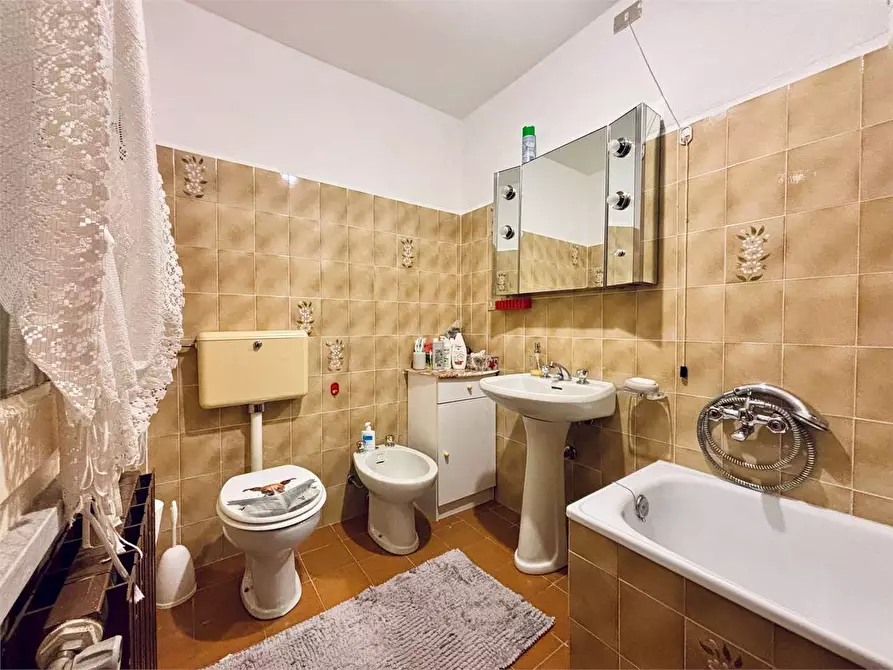 Immagine 33 di Quadrilocale in vendita  in Via Costa  20 a Armo