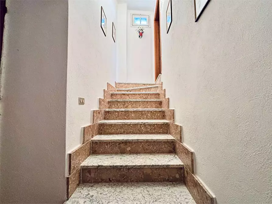 Immagine 46 di Quadrilocale in vendita  in Via Costa  20 a Armo