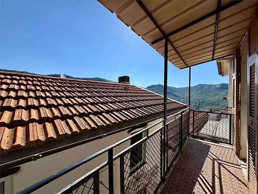 Immagine 29 di Casa indipendente in vendita  in Piazza Del Popolo 4 a Cesio