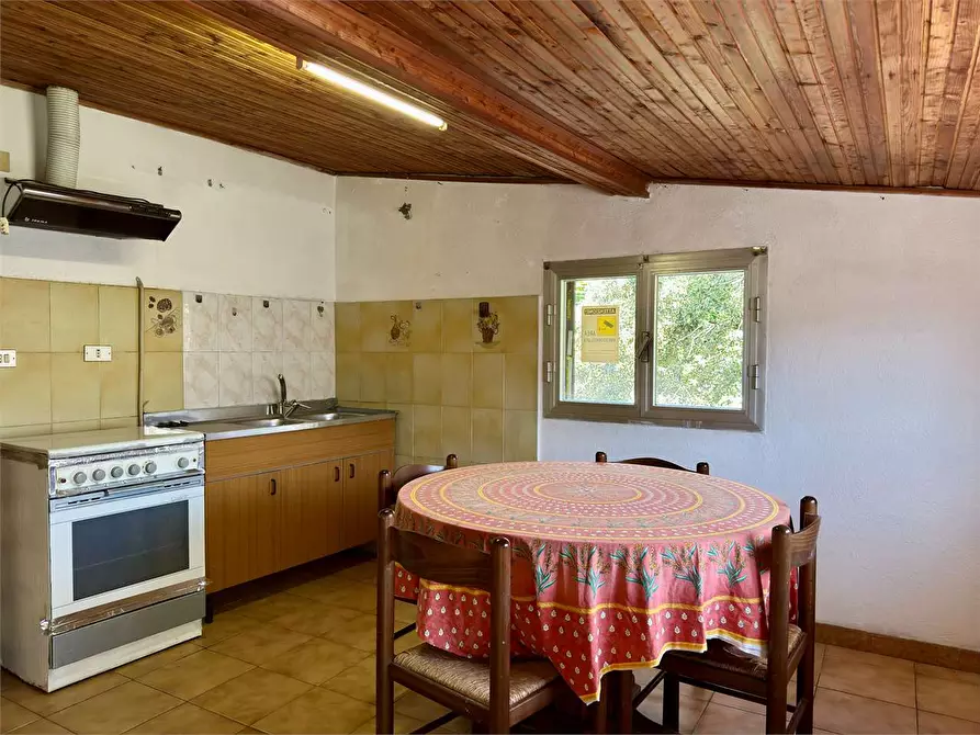 Immagine 21 di Casa indipendente in vendita  in Piazza Del Popolo 4 a Cesio