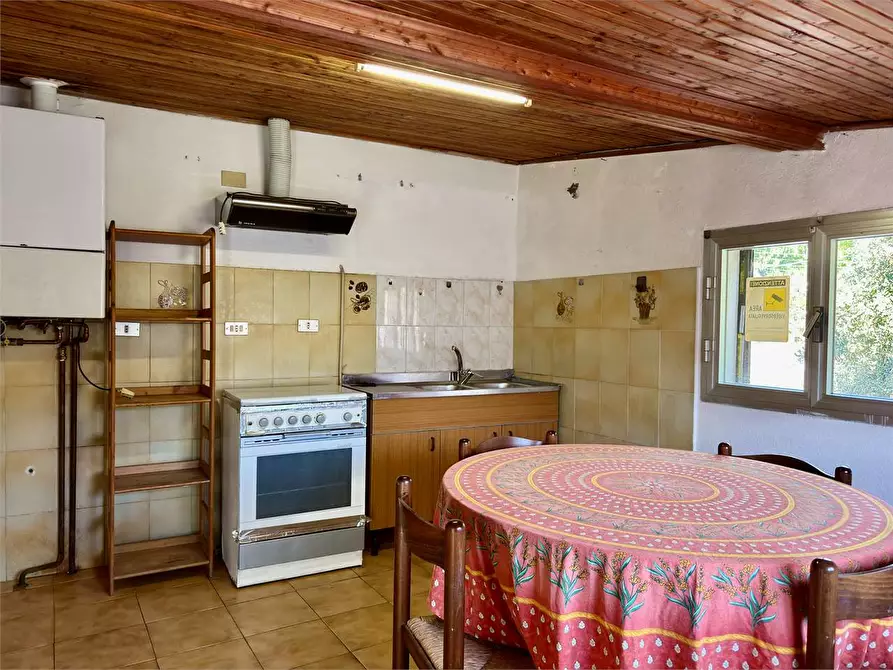 Immagine 18 di Casa indipendente in vendita  in Piazza Del Popolo 4 a Cesio