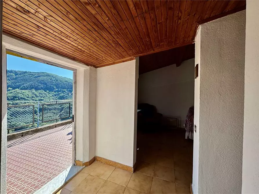 Immagine 10 di Casa indipendente in vendita  in Piazza Del Popolo 4 a Cesio