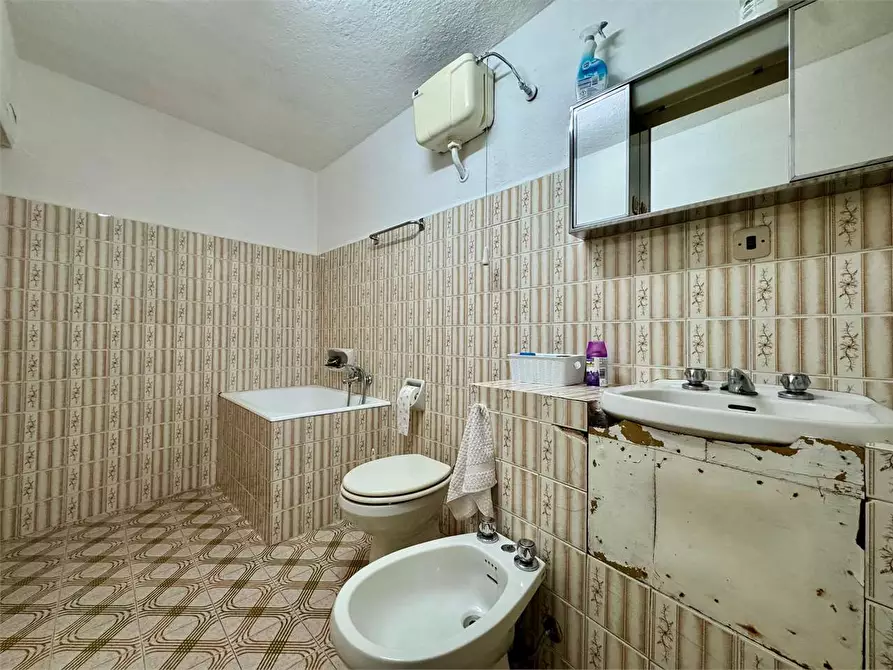Immagine 37 di Casa indipendente in vendita  in Via Cavour 64 a Rezzo