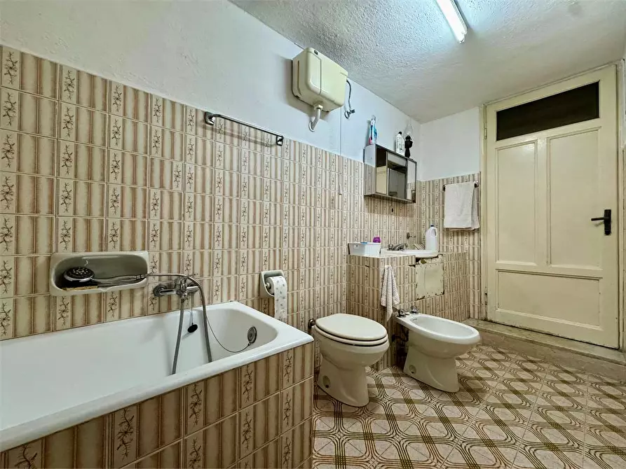 Immagine 35 di Casa indipendente in vendita  in Via Cavour 64 a Rezzo
