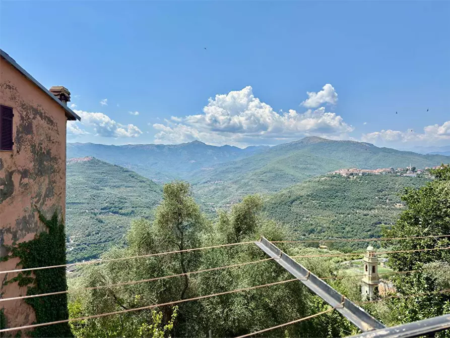 Immagine 4 di Appartamento in vendita  in Via Dottor Giovanni Battista Novaro 57 a Chiusanico