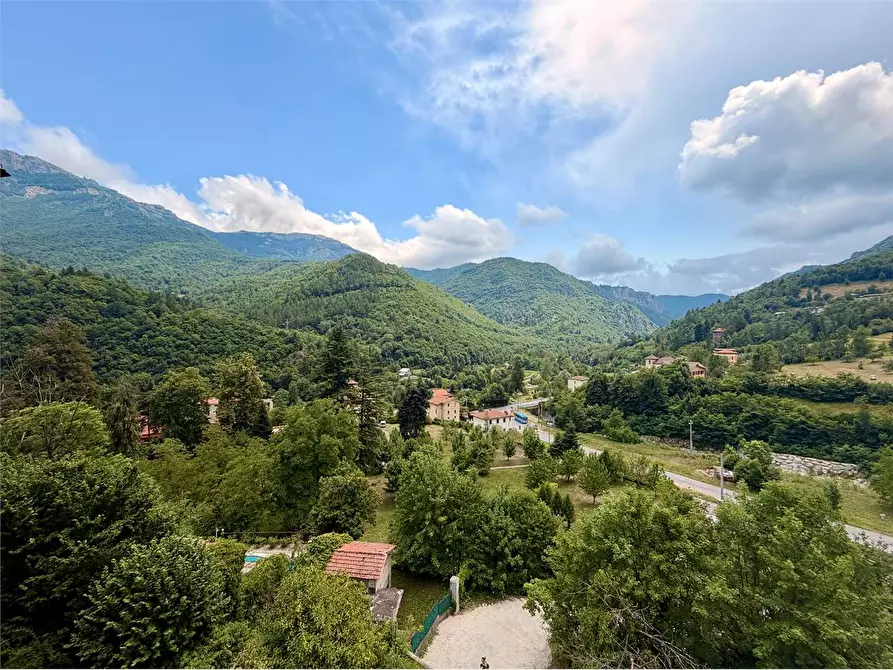 Immagine 13 di Appartamento in vendita  in Via Al Ciapin a Ormea