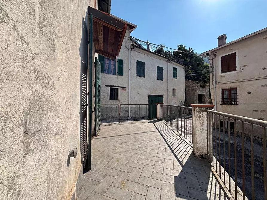 Immagine 2 di Appartamento in vendita  in Via Costa 20 a Armo