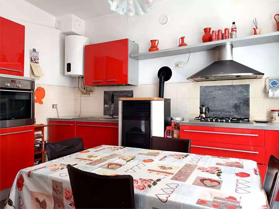 Immagine 2 di Casa indipendente in vendita  a Ormea