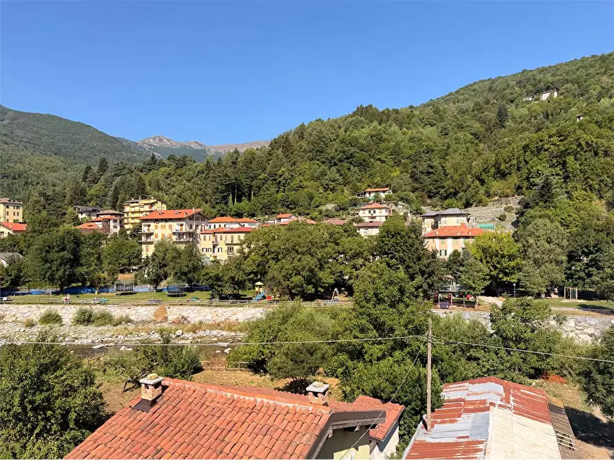 Immagine 9 di Casa indipendente in vendita  in Via San Bernardino  a Ormea