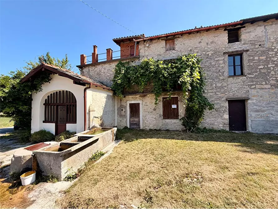 Immagine 1 di Casa indipendente in vendita  in Frazione Campo Comune 20 a Ormea