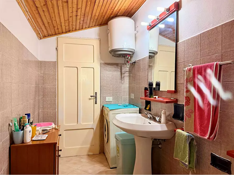 Immagine 21 di Casa indipendente in vendita  in Frazione Cantarana a Ormea