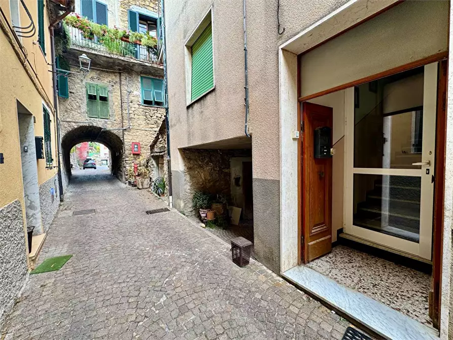 Immagine 4 di Casa indipendente in vendita  in Via Federico Bianco di San Secondo 36 a Aurigo