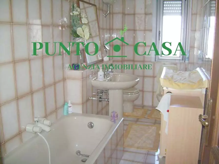 Immagine 10 di Appartamento in vendita  in Via Del Progresso a Lamezia Terme