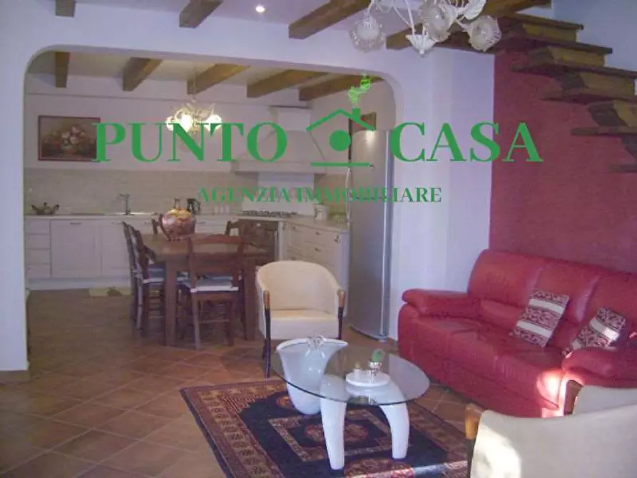 Immagine 10 di Appartamento in vendita  in Loc. Marina De Luca  a Nocera Terinese