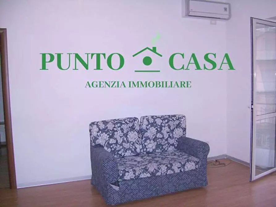 Immagine 24 di Appartamento in affitto  in Via delle Terme a Lamezia Terme