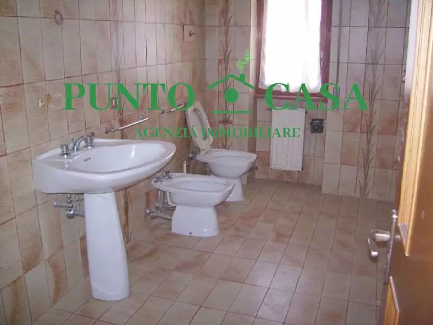 Immagine 11 di Appartamento in vendita  in Via Aldo Moro a Lamezia Terme