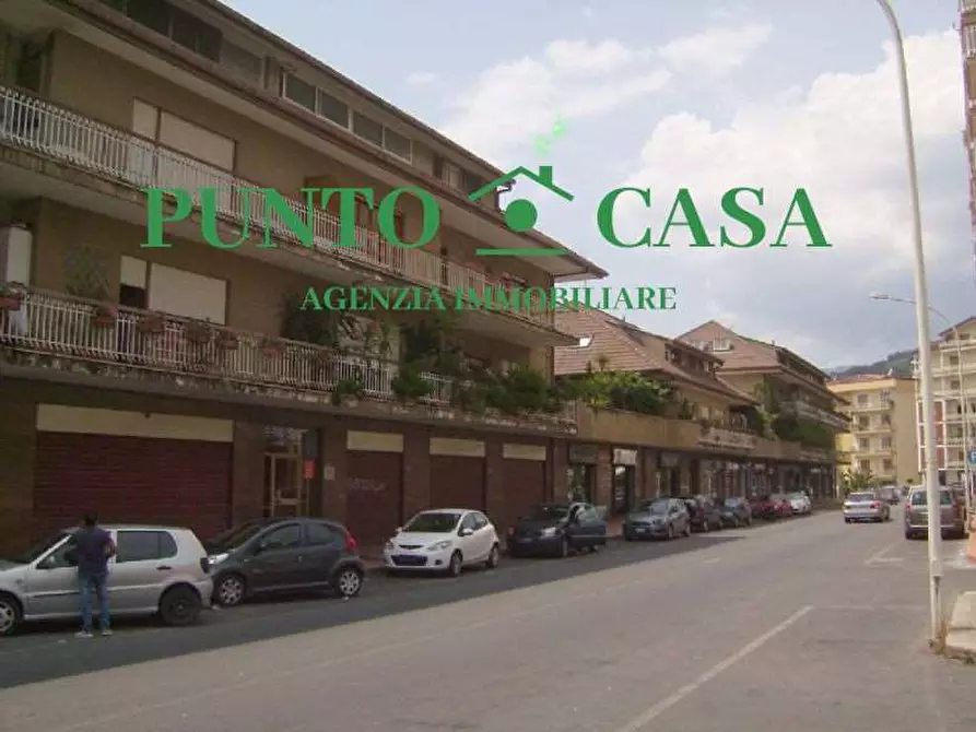 Immagine 15 di Appartamento in vendita  in Via Aldo Moro a Lamezia Terme