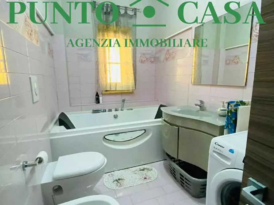 Immagine 5 di Appartamento in vendita  in Strada Statale 18 Tirrena Inferiore 68 a Falerna