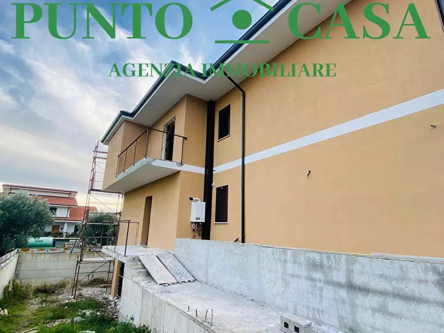 Immagine 17 di Villetta a schiera in vendita  in Via Delle Rose a Gizzeria