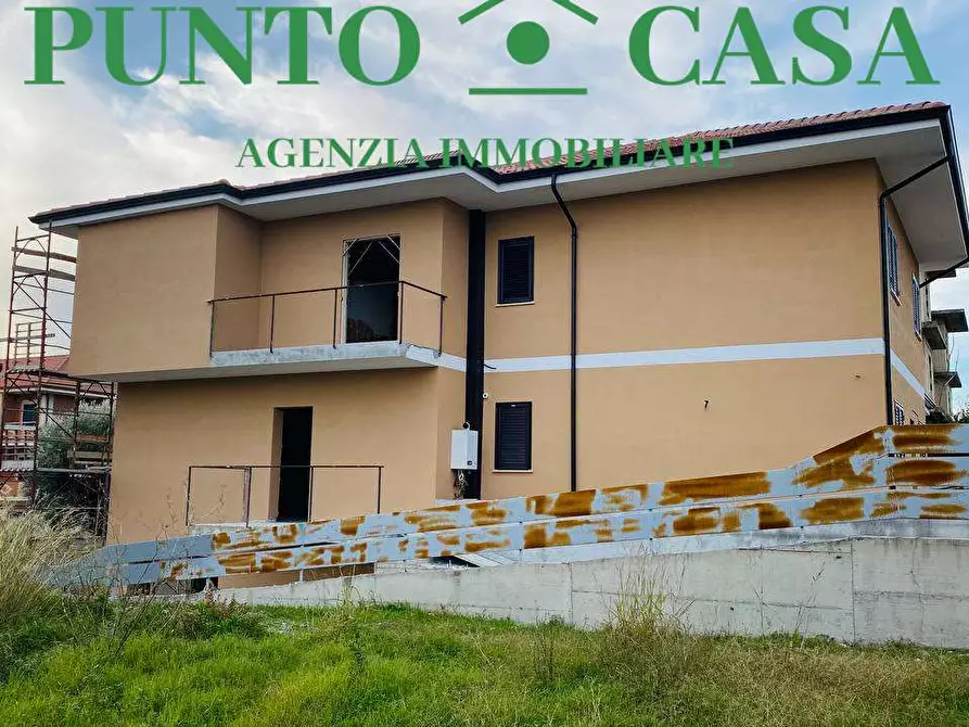 Immagine 22 di Villetta a schiera in vendita  in Via Delle Rose a Gizzeria