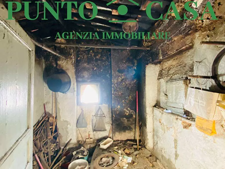 Immagine 10 di Casa indipendente in vendita  in Via Poerio a Lamezia Terme