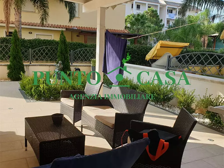 Immagine 3 di Appartamento in vendita  in Loc. Marina De Luca  a Nocera Terinese