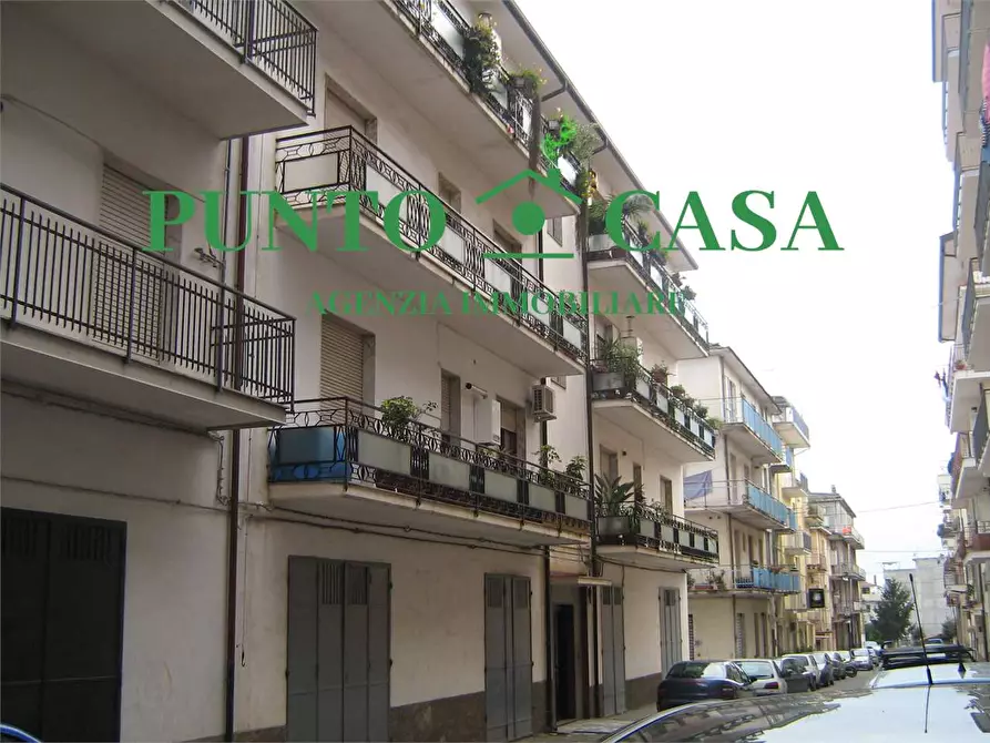 Immagine 19 di Appartamento in vendita  in Via Senatore Primerano a Lamezia Terme