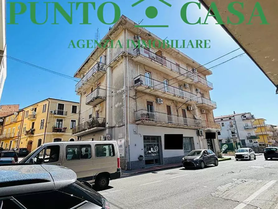 Immagine 27 di Appartamento in vendita  in Via G. Sinopoli a Lamezia Terme