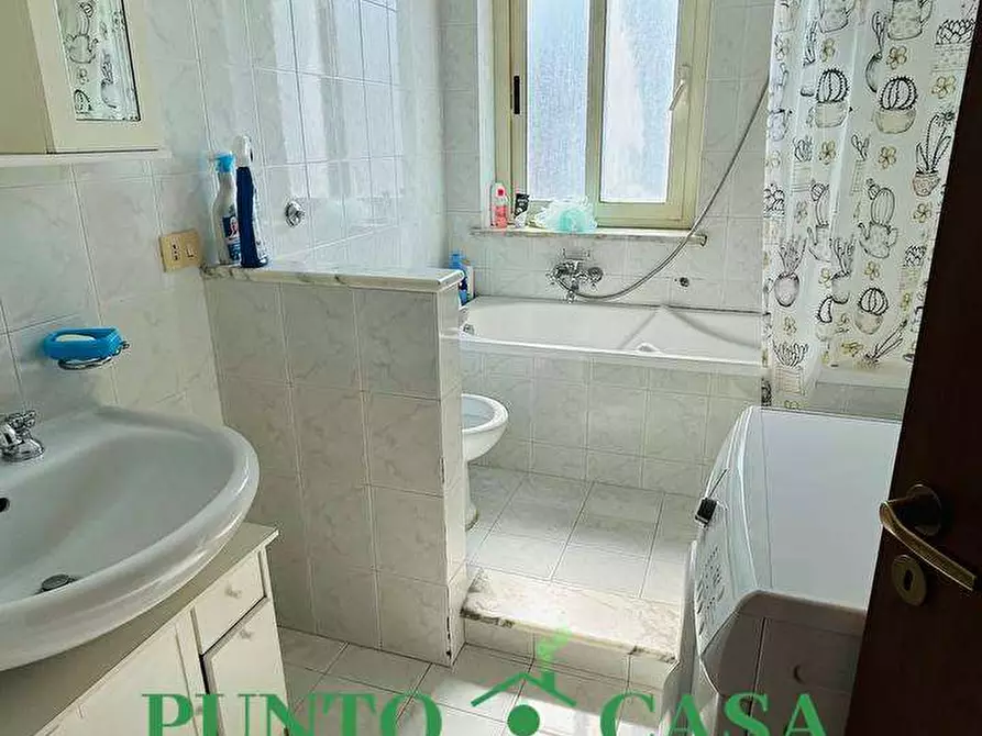 Immagine 10 di Appartamento in vendita  in Via G. Sinopoli a Lamezia Terme